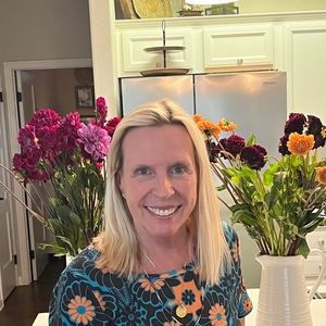 Meet your Posher, Posh